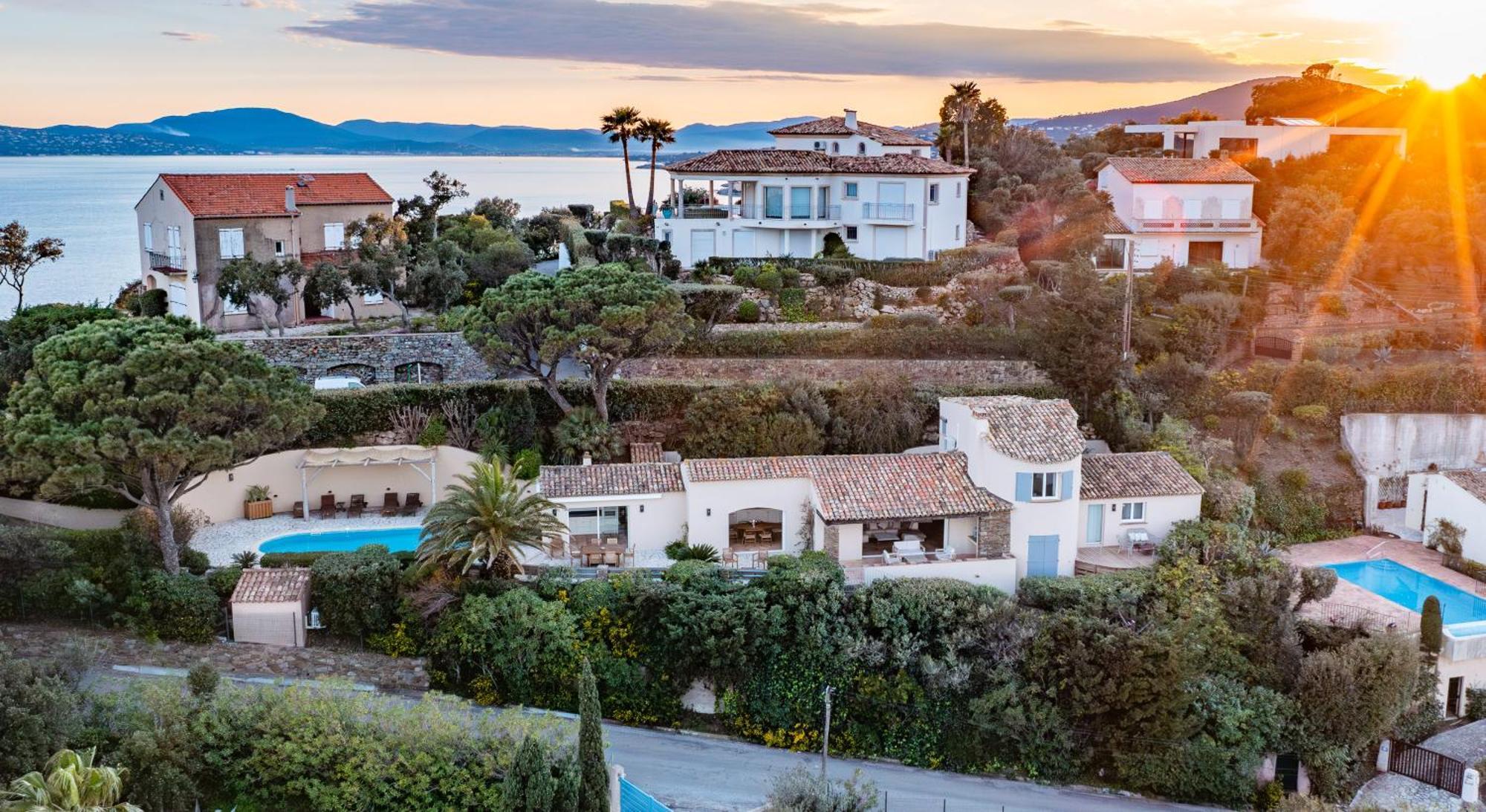 סן-מקסים Superbe Villa, Incroyable Vue Mer, Piscine Chauffee, Climatisee מראה חיצוני תמונה