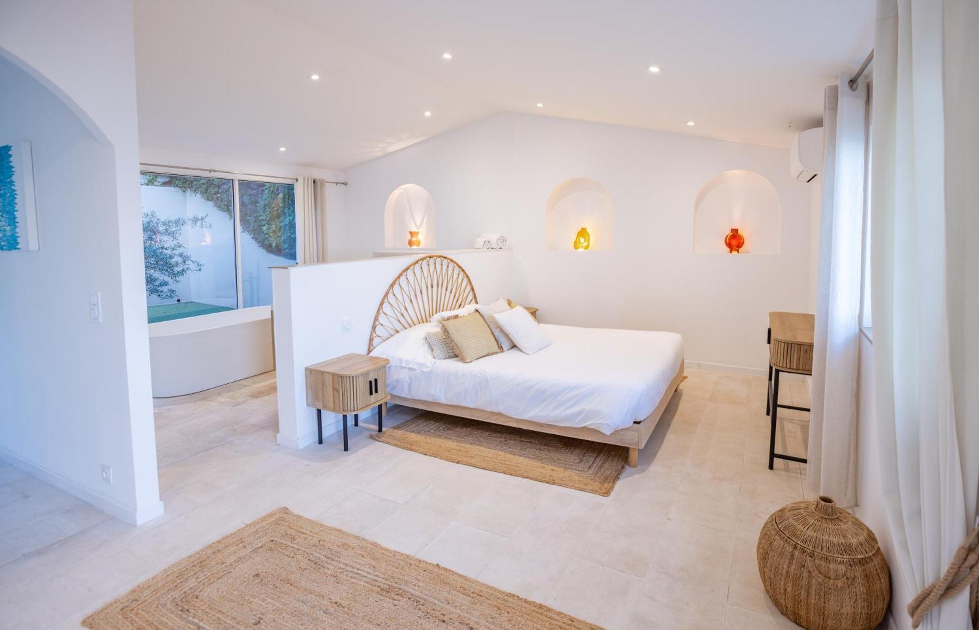 סן-מקסים Superbe Villa, Incroyable Vue Mer, Piscine Chauffee, Climatisee מראה חיצוני תמונה